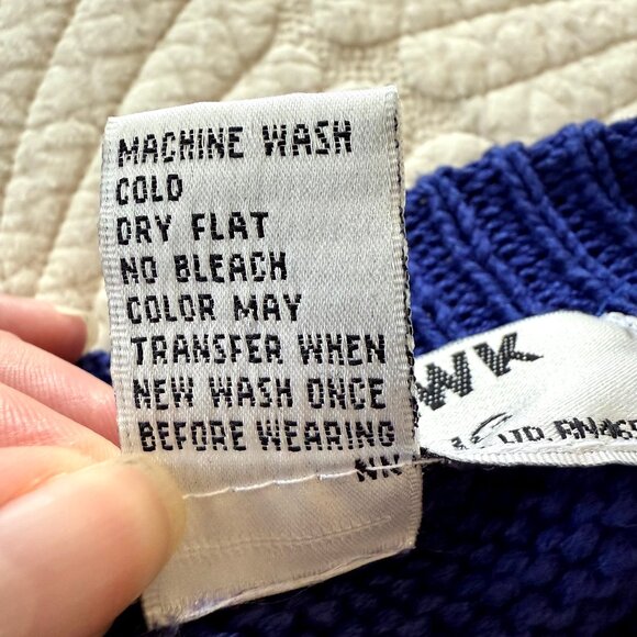 Vintage Kitty Hawk by Vivian Wang Statement Sweater Size L - Picture 6 of 9